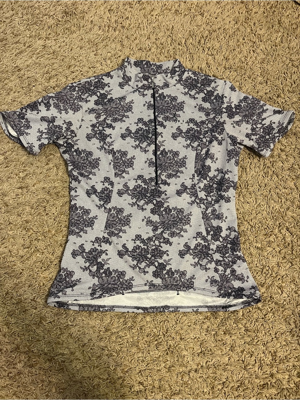 Women’s Shebeest Cycling Jersey — White & Navy